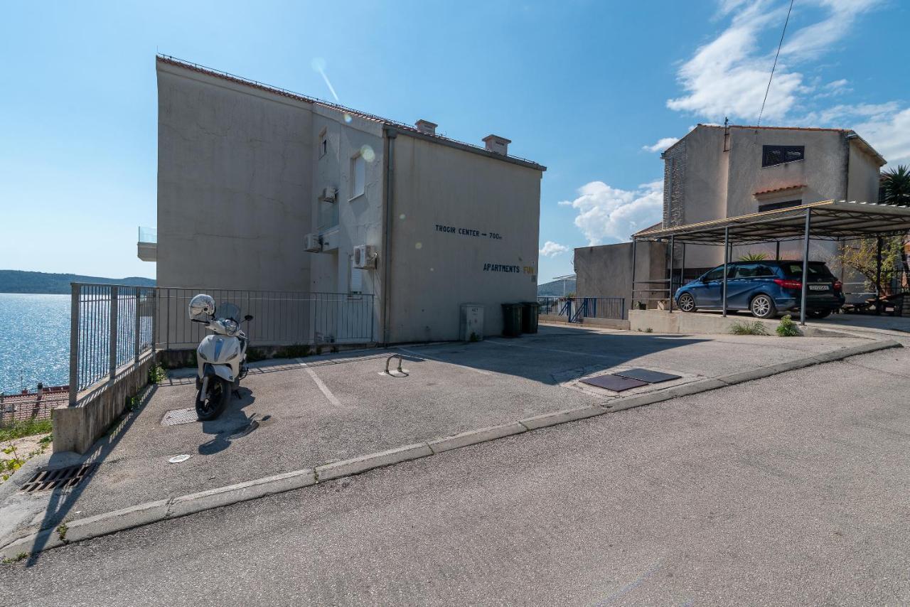 Apartments Liam Trogir Exterior foto